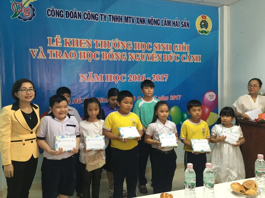 Lễ trao học bỗng Nguyễn Đức Cảnh năm 2017 — ảnh 2