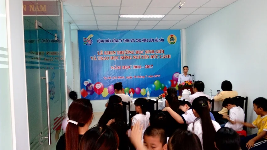 Lễ trao học bỗng Nguyễn Đức Cảnh năm 2017 — ảnh 4